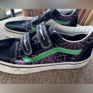 Vans Old Skool V Glow Web/Purple Halloween Glow in the Dark Kids Size 3 sneakers